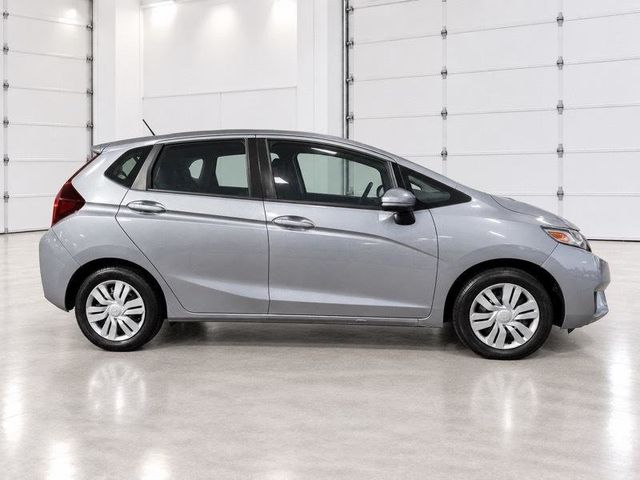 2017 Honda Fit LX CVT - 23099440 - 2