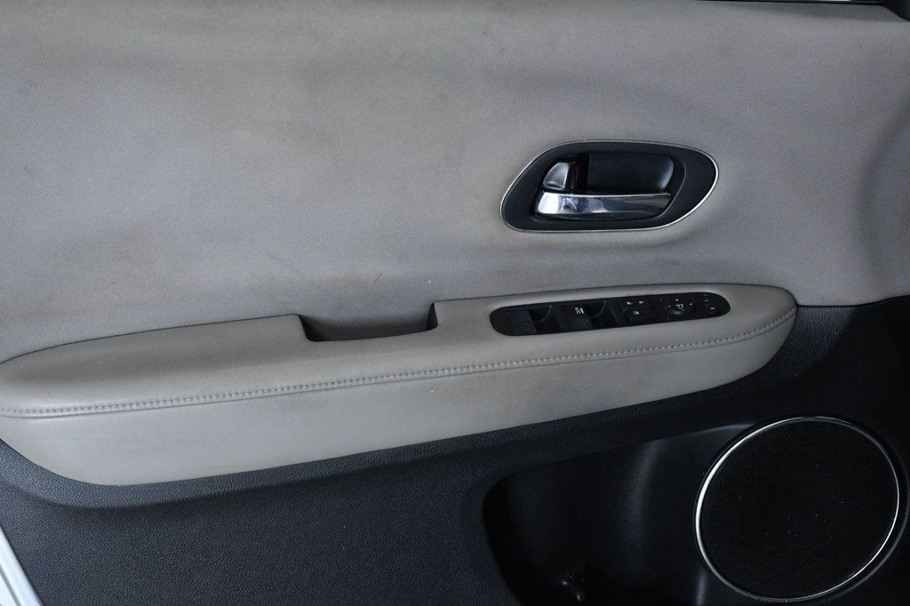 2017 Honda HR-V EX 2WD CVT - 23008410 - 8