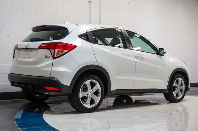 2017 Honda HR-V LX 2WD CVT - 23045891 - 25