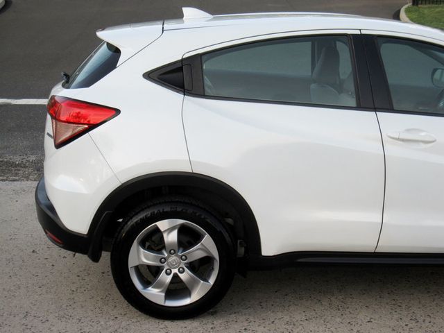 2017 Honda HR-V LX AWD CVT - 22574876 - 10