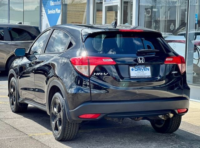 2017 Honda HR-V LX AWD CVT - 23006657 - 31