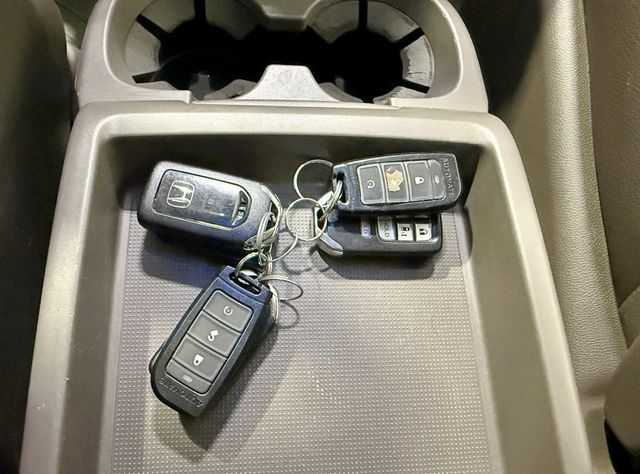 2017 Honda Odyssey  - 22961609 - 27