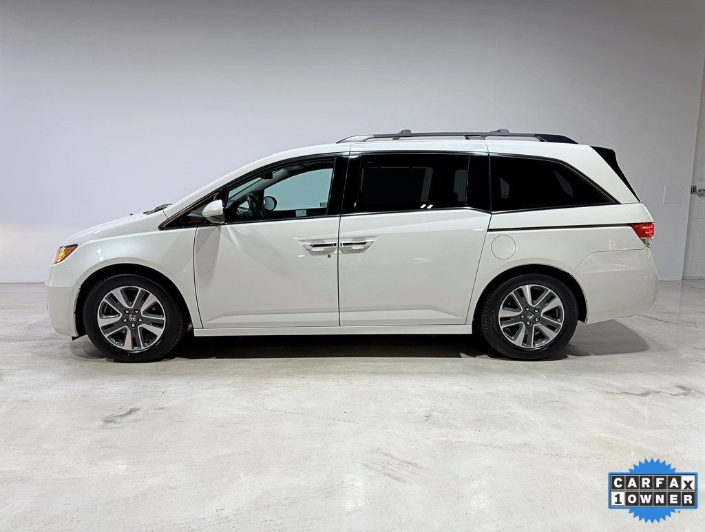 2017 Honda Odyssey  - 22961609 - 3