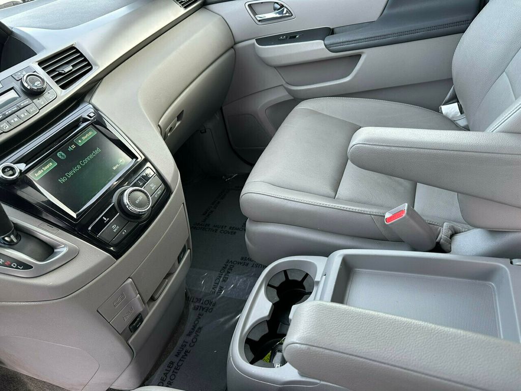 2017 Honda Odyssey EX-L Automatic - 22268108 - 29