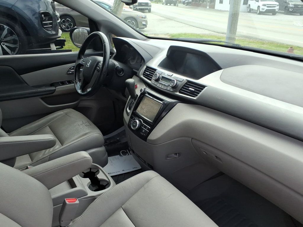 2017 Honda Odyssey EX-L w/DVD Res Minivan 4D - 23002315 - 18