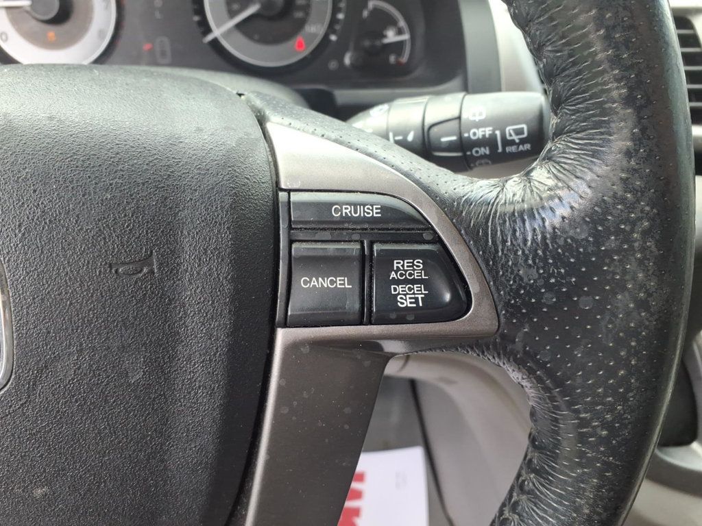 2017 Honda Odyssey EX-L w/DVD Res Minivan 4D - 23002315 - 8