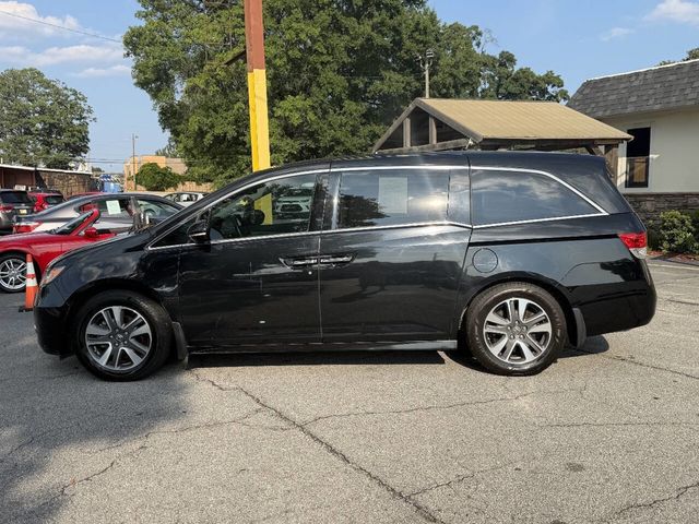 2017 Honda Odyssey Touring 4dr Mini Van - 23061342 - 3