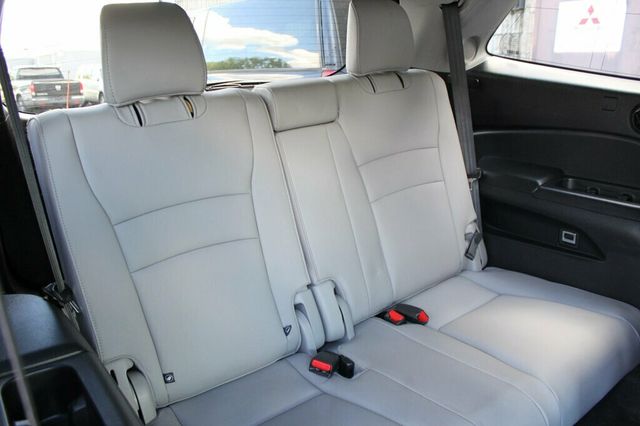 2017 Honda Pilot AWD ELITE LOADED W/ NAVIGATION, REAR DVD, MOONROOF, LEATHER - 23038188 - 13