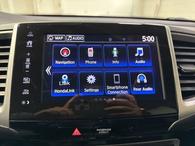 2017 Honda Pilot Elite AWD - 22995076 - 17