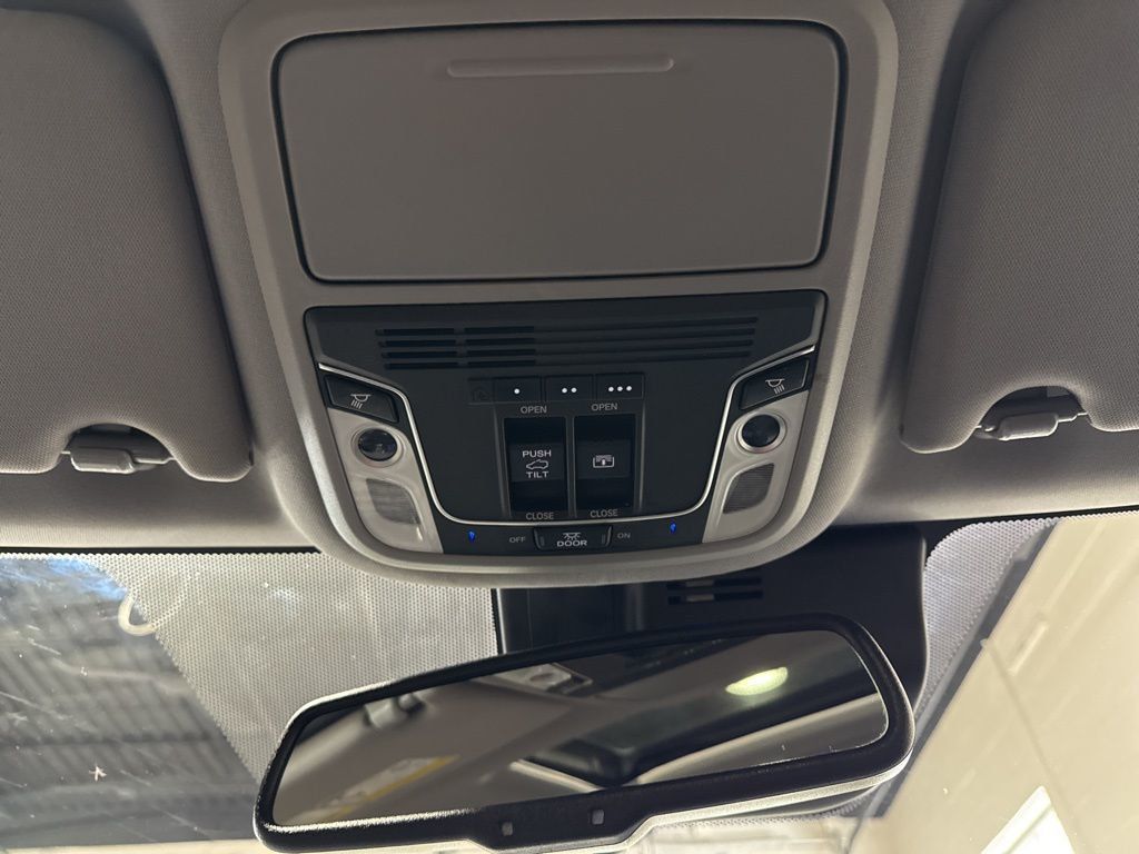 2017 Honda Pilot Elite AWD - 22995076 - 23