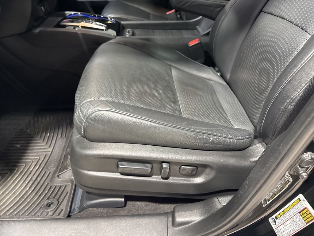 2017 Honda Pilot Elite AWD - 22995076 - 26