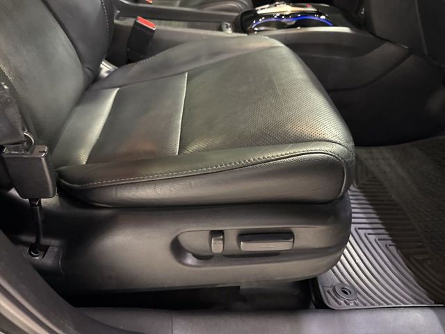 2017 Honda Pilot Elite AWD - 22995076 - 52