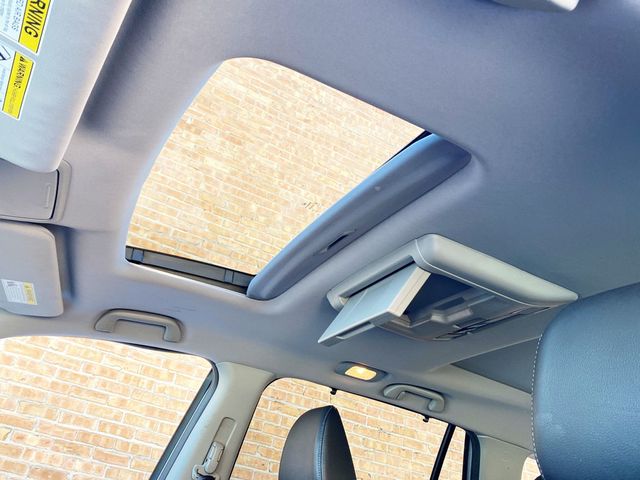 2017 Honda Pilot Elite AWD - 23000108 - 13