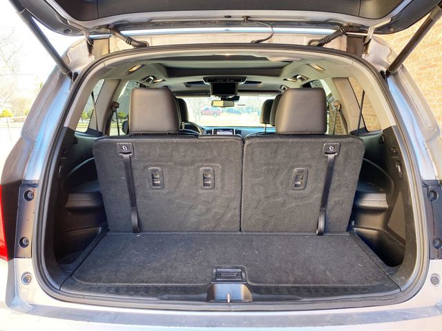 2017 Honda Pilot Elite AWD - 23000108 - 18