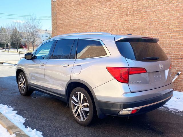 2017 Honda Pilot Elite AWD - 23000108 - 1