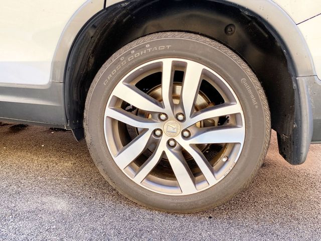 2017 Honda Pilot Elite AWD - 23000108 - 19