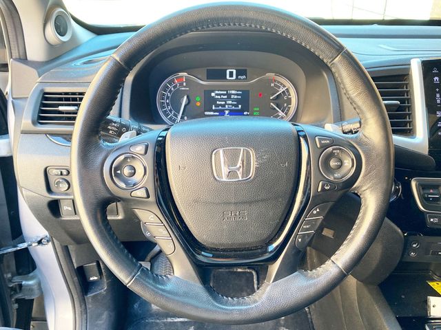 2017 Honda Pilot Elite AWD - 23000108 - 7