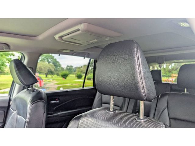 2017 Honda Pilot Elite AWD - 22895192 - 14