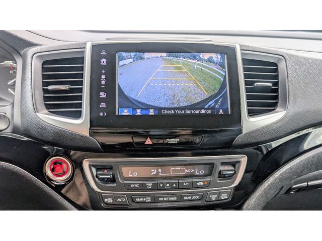 2017 Honda Pilot Elite AWD - 22895192 - 24