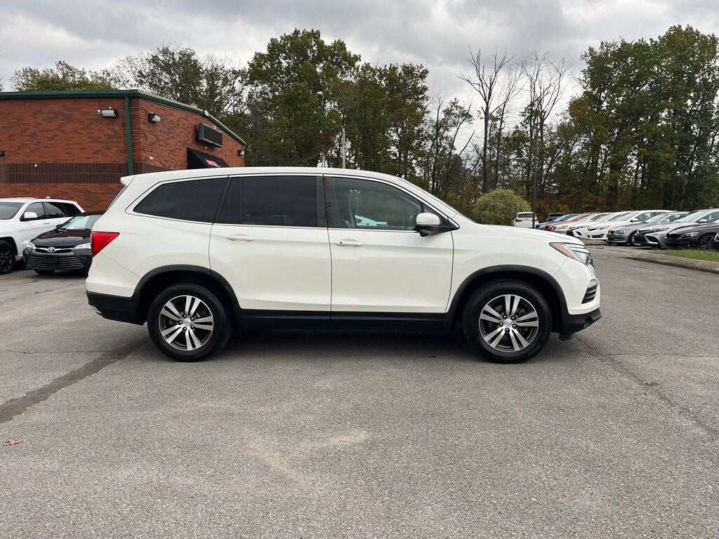 2017 Honda Pilot EX 2WD - 22671446 - 4