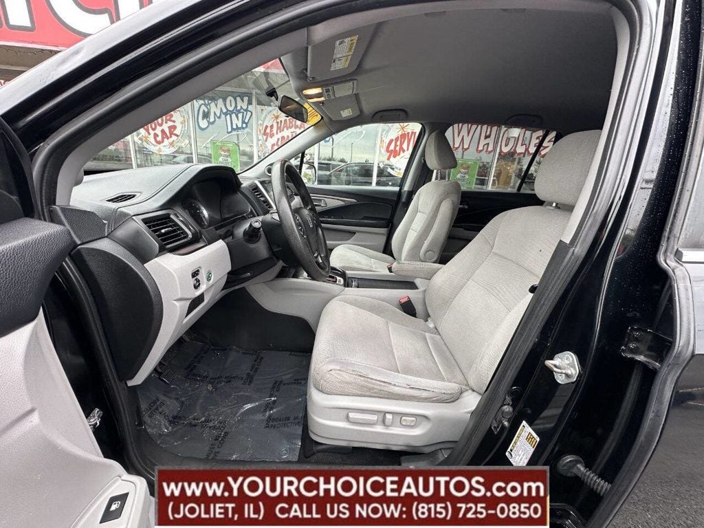 2017 Honda Pilot EX AWD - 22839621 - 15