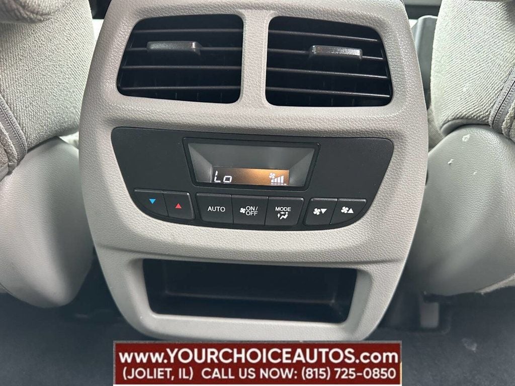 2017 Honda Pilot EX AWD - 22839621 - 24