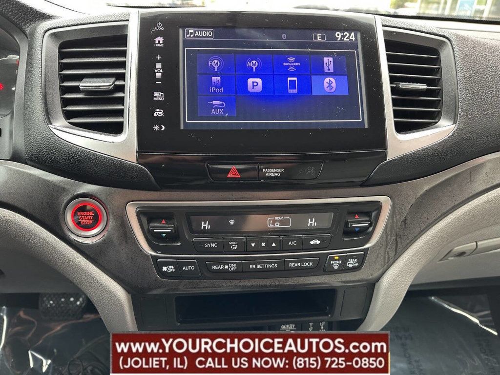 2017 Honda Pilot EX AWD - 22839621 - 39