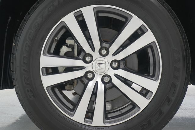 2017 Honda Pilot EX-L 2WD - 23009979 - 31