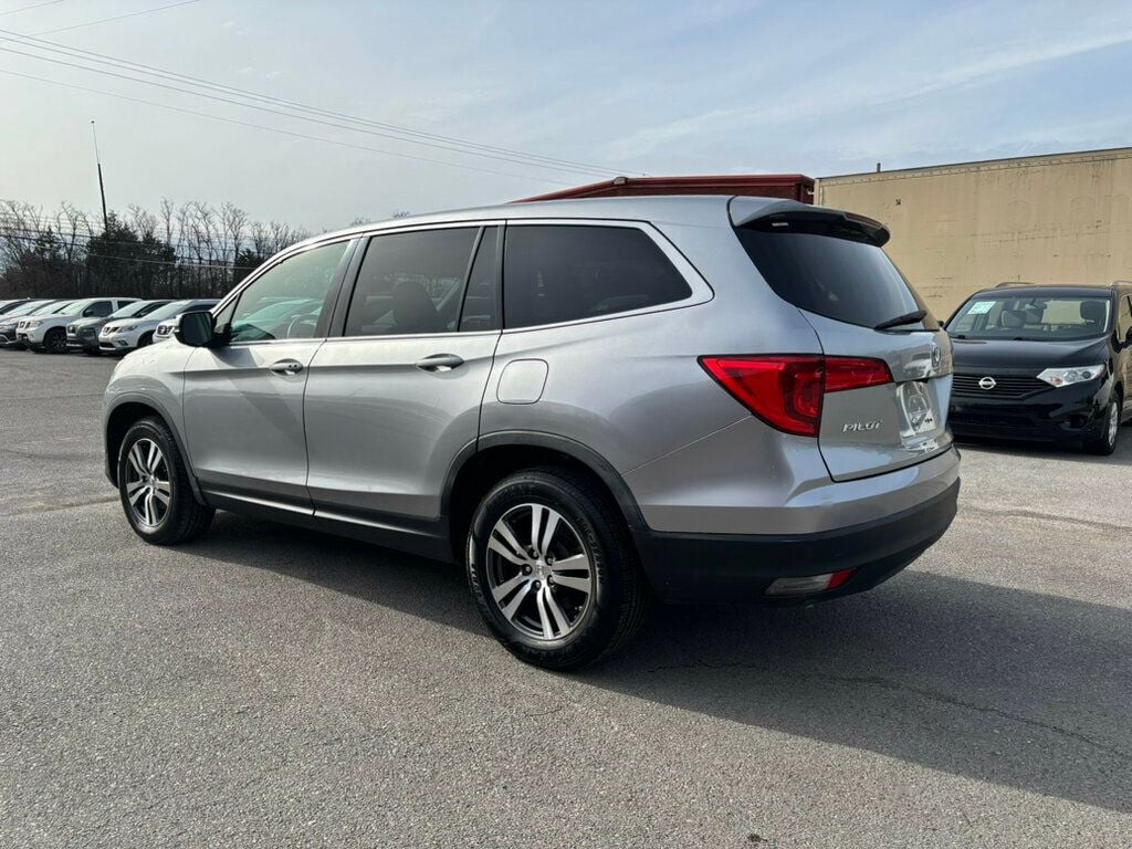 2017 Honda Pilot EX-L 2WD - 22777166 - 2