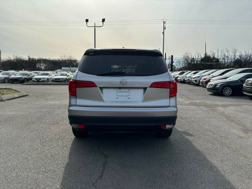 2017 Honda Pilot EX-L 2WD - 22777166 - 4