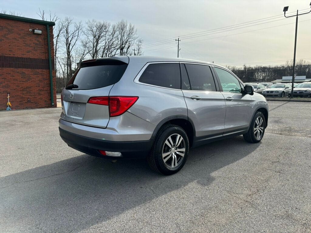 2017 Honda Pilot EX-L 2WD - 22777166 - 5