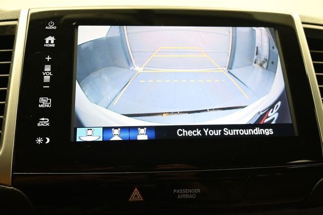 2017 Honda Pilot EX-L 2WD - 23048858 - 14