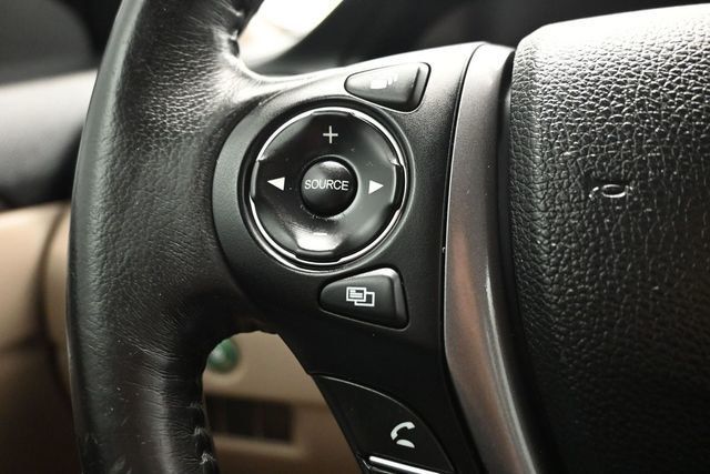 2017 Honda Pilot EX-L 2WD - 23048858 - 17