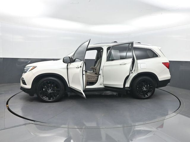 2017 Honda Pilot EX-L 2WD - 23048858 - 38