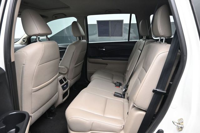2017 Honda Pilot EX-L 2WD - 23048858 - 8