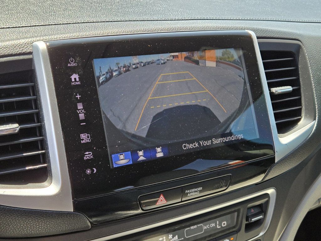 2017 Honda Pilot EX-L AWD - 22914866 - 20