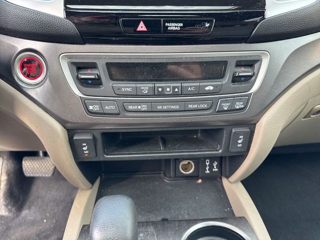 2017 Honda Pilot EX-L AWD - 23011649 - 14