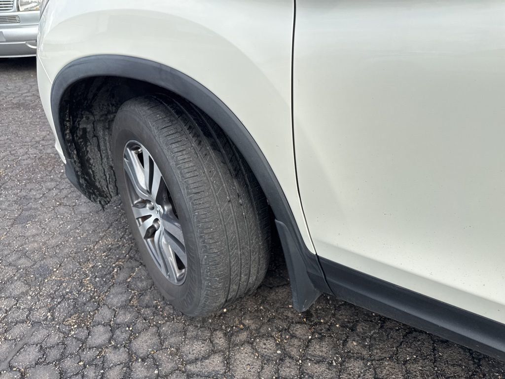 2017 Honda Pilot EX-L AWD - 23011649 - 2