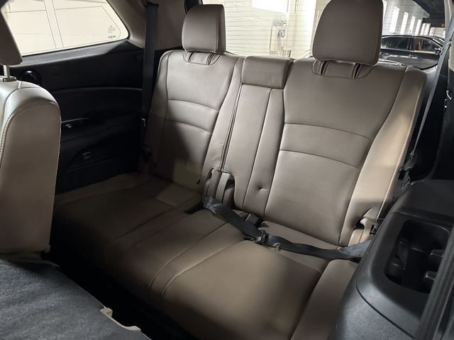 2017 Honda Pilot EX-L AWD - 23011649 - 36