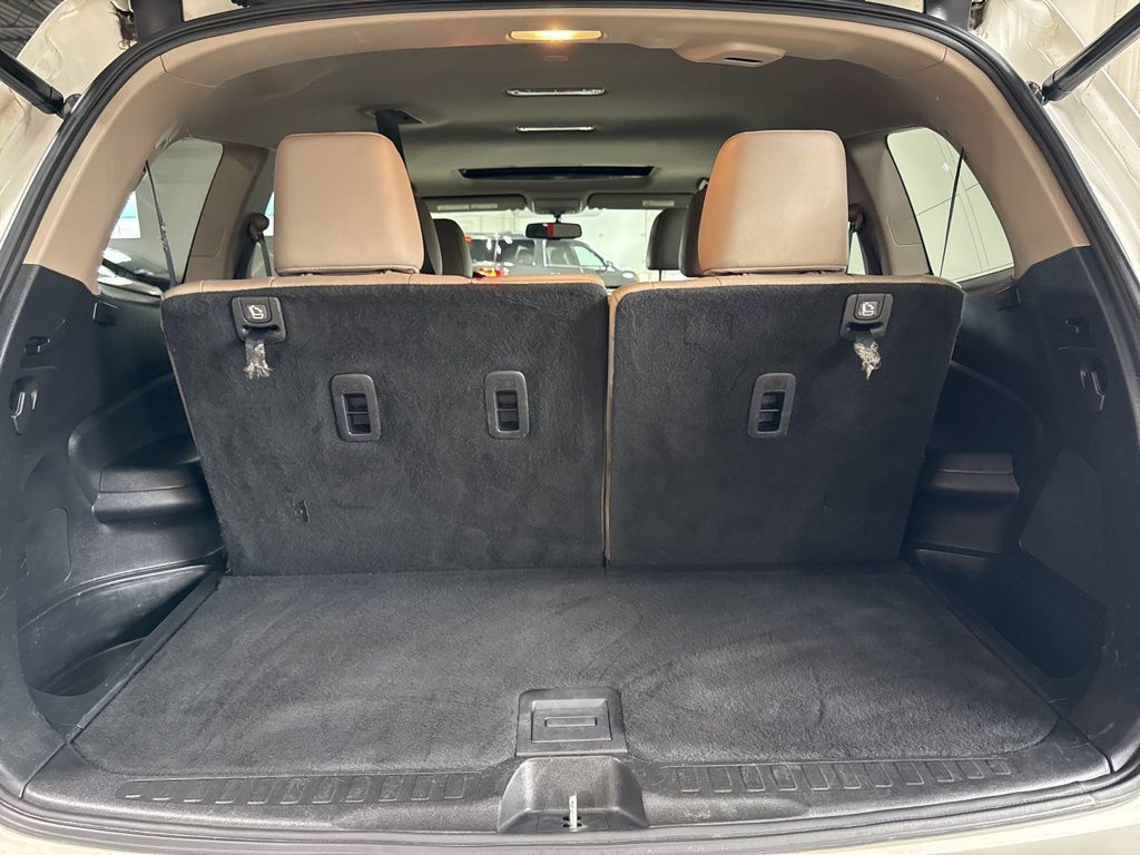2017 Honda Pilot EX-L AWD - 23011649 - 38