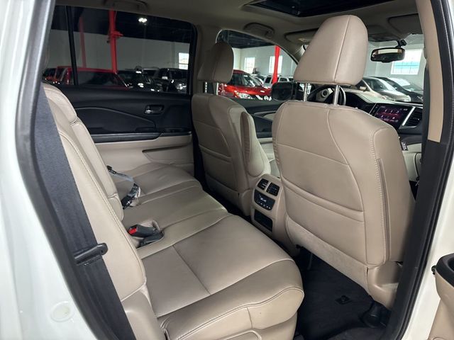 2017 Honda Pilot EX-L AWD - 23011649 - 41