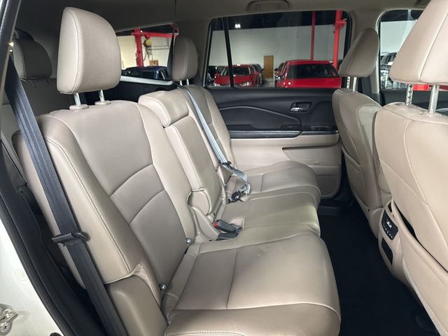 2017 Honda Pilot EX-L AWD - 23011649 - 42