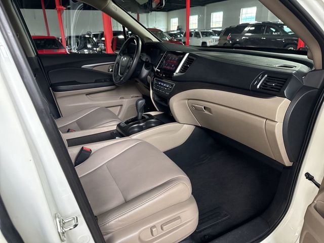 2017 Honda Pilot EX-L AWD - 23011649 - 46