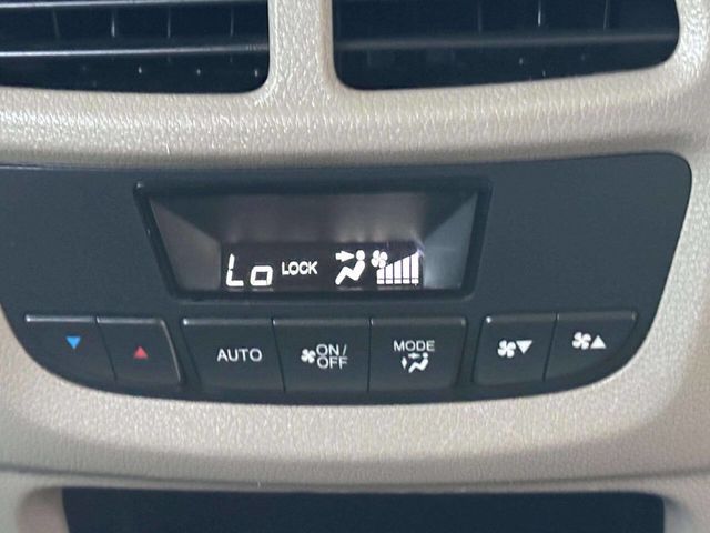 2017 Honda Pilot EX-L AWD - 22934058 - 32