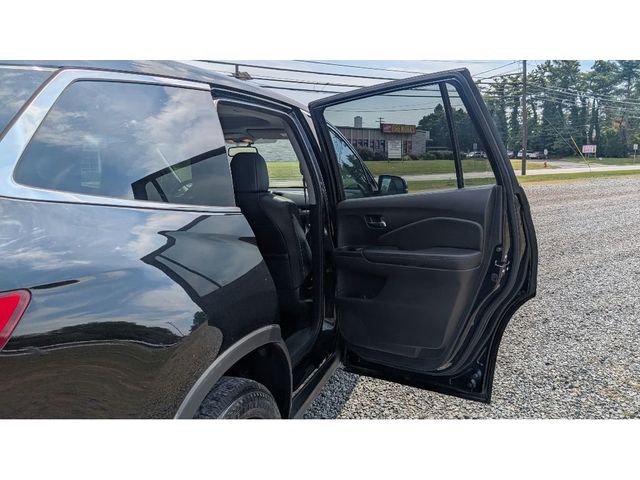 2017 Honda Pilot EX-L AWD - 22905192 - 11