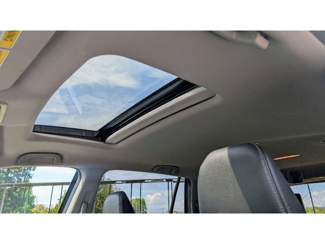 2017 Honda Pilot EX-L AWD - 22905192 - 16