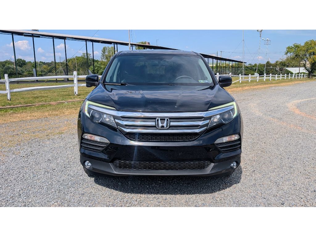 2017 Honda Pilot EX-L photo 2