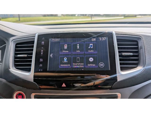 2017 Honda Pilot EX-L AWD - 22905192 - 22