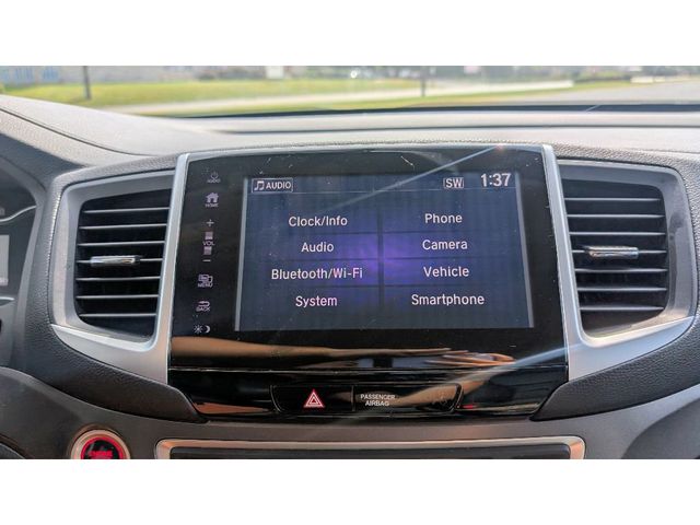 2017 Honda Pilot EX-L AWD - 22905192 - 23