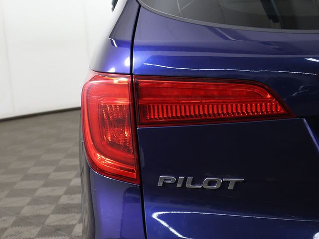 2017 Honda Pilot EX-L AWD - 23082315 - 11